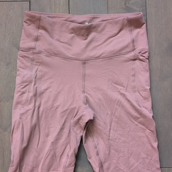 Under Armour Women's Small Pink Leggings - Picture 7 of 8